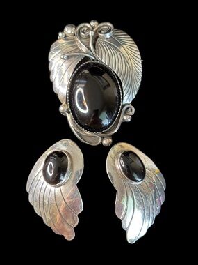 Sterling Silver Black Onyx Leaf Brooch/Pendant and Earrings Set